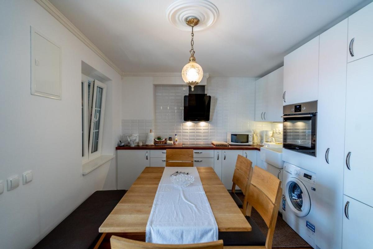 Apartments Inn Baska Voda Luaran gambar