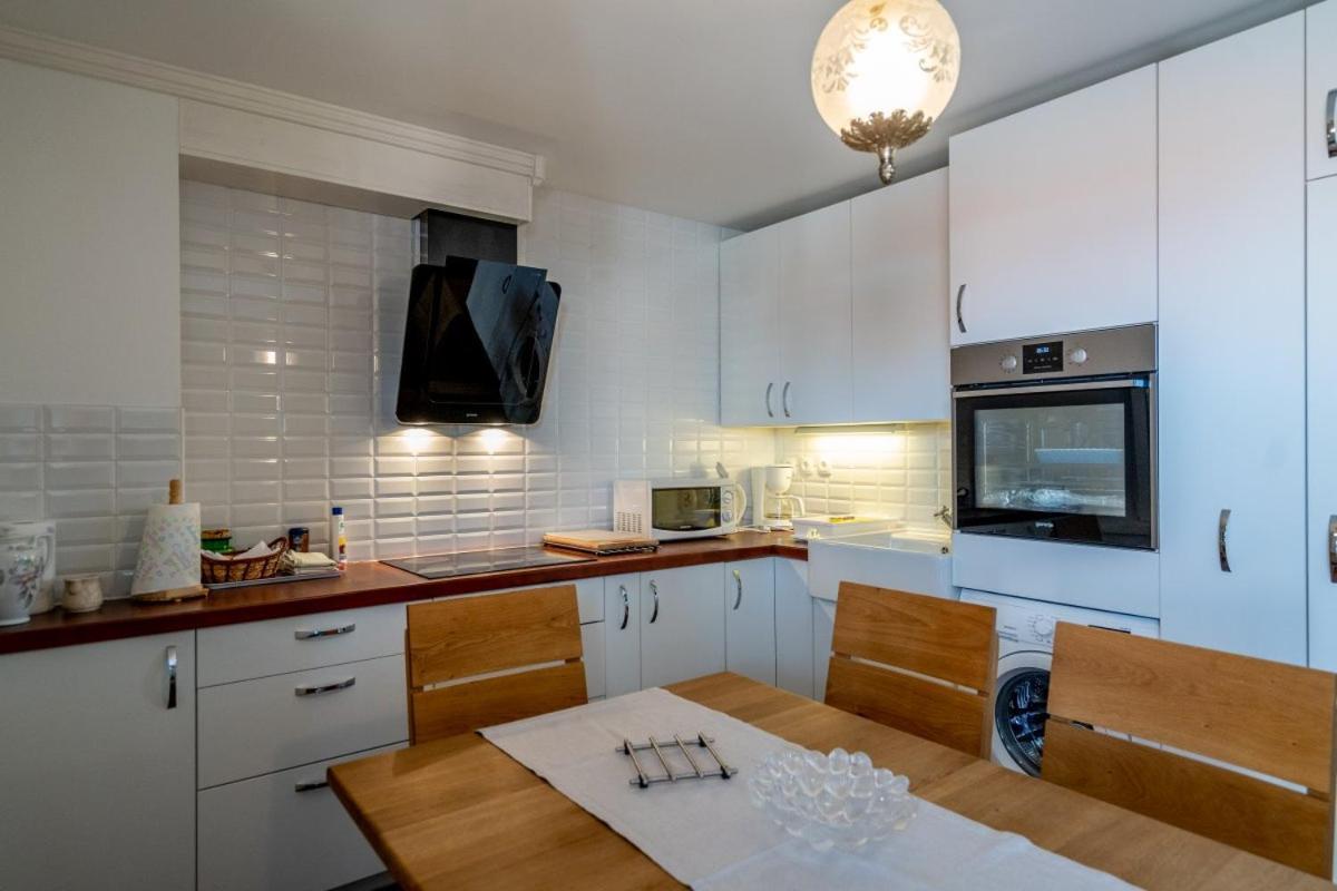 Apartments Inn Baska Voda Luaran gambar